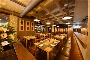 Jackson & Black Coalgrill Steakhouse - Paarl