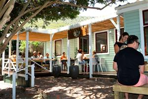 Whole Earth Cafe