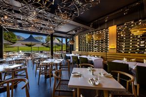 Bistro Sixteen82 @ Steenberg Vineyards